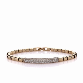 14k Yellow Gold 3 Sided Pave Diamond Bar on Box Link Chain Bracelet