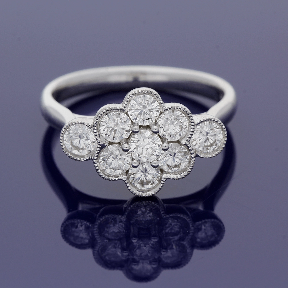 18ct White Gold 1.10ct Diamond Cluster Ring