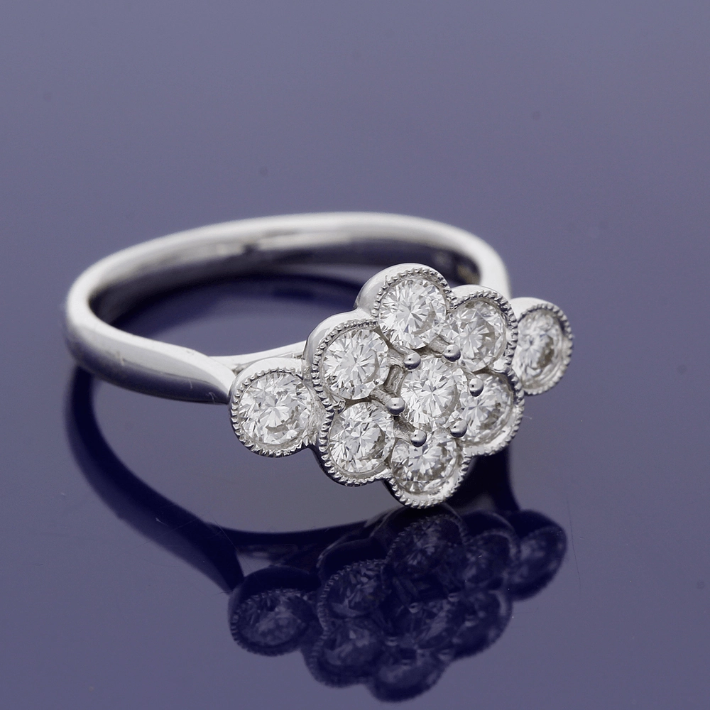 18ct White Gold 1.10ct Diamond Cluster Ring