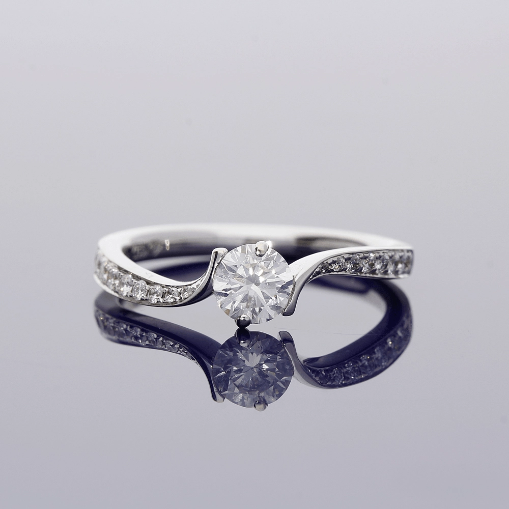 18ct White Gold Certificated 0.46ct Diamond Solitaire Twist Ring with Diamond Set Shoulders