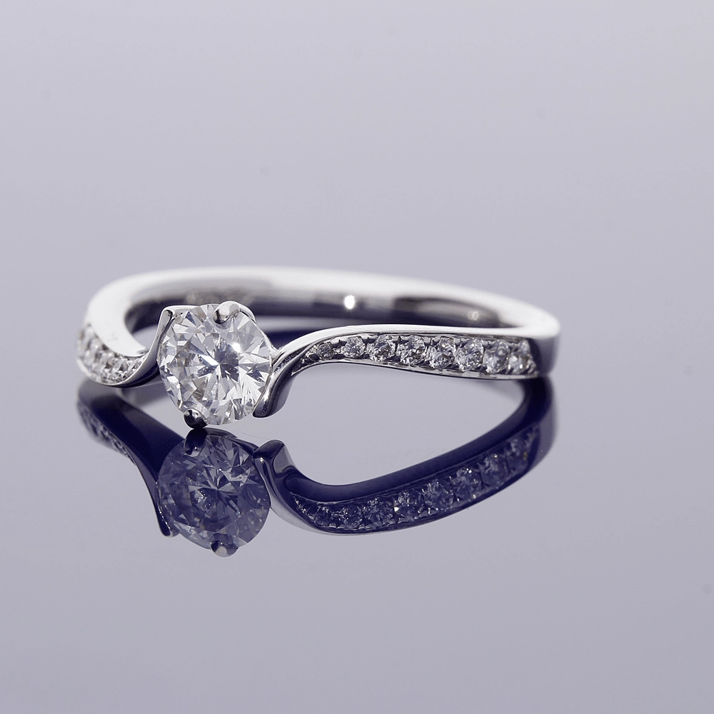 18ct White Gold Certificated 0.46ct Diamond Solitaire Twist Ring with Diamond Set Shoulders