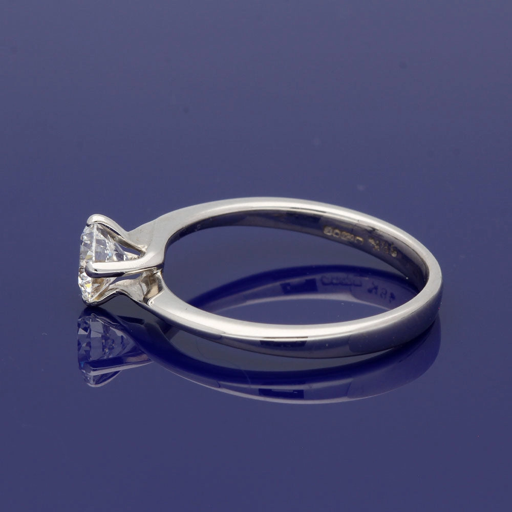 18ct White Gold Certificated 0.59ct Diamond Solitaire Twist Ring D/VVS1