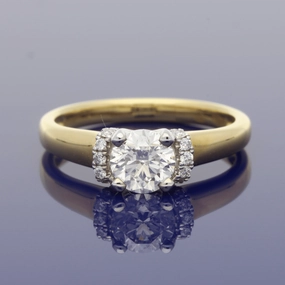 18ct Yellow Gold 0.81ct Certificated Diamond Engagement Ring