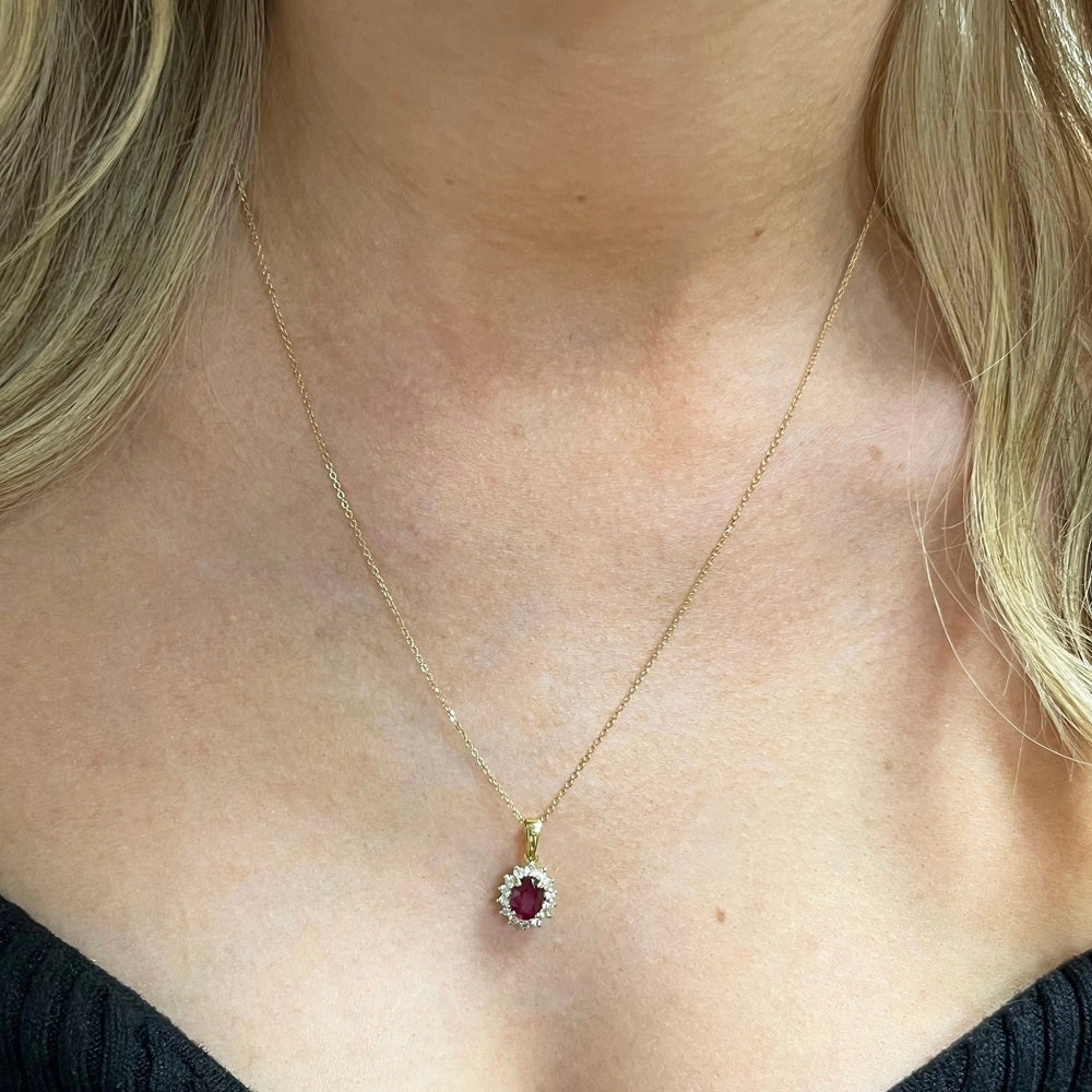 18ct Yellow Gold 1.27ct Ruby and 0.26ct Diamond Cluster Pendant and Chain