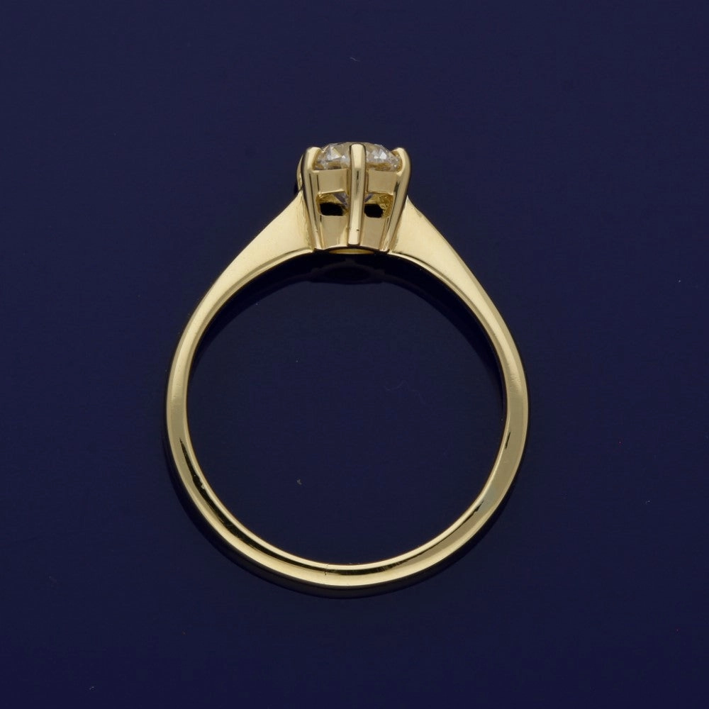 18ct Yellow Gold Certificated 0.70ct Diamond Solitaire Ring
