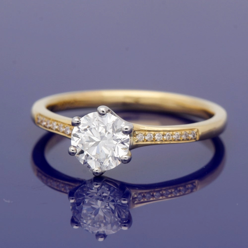 18ct Yellow Gold Certificated 0.90ct Diamond Solitaire Ring with Diamond Set Shoulders