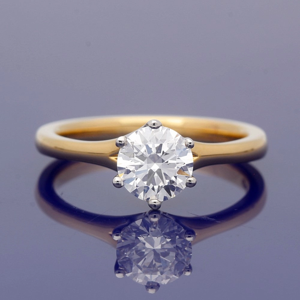 18ct Yellow Gold Certificated 1.01ct Diamond Solitaire Ring