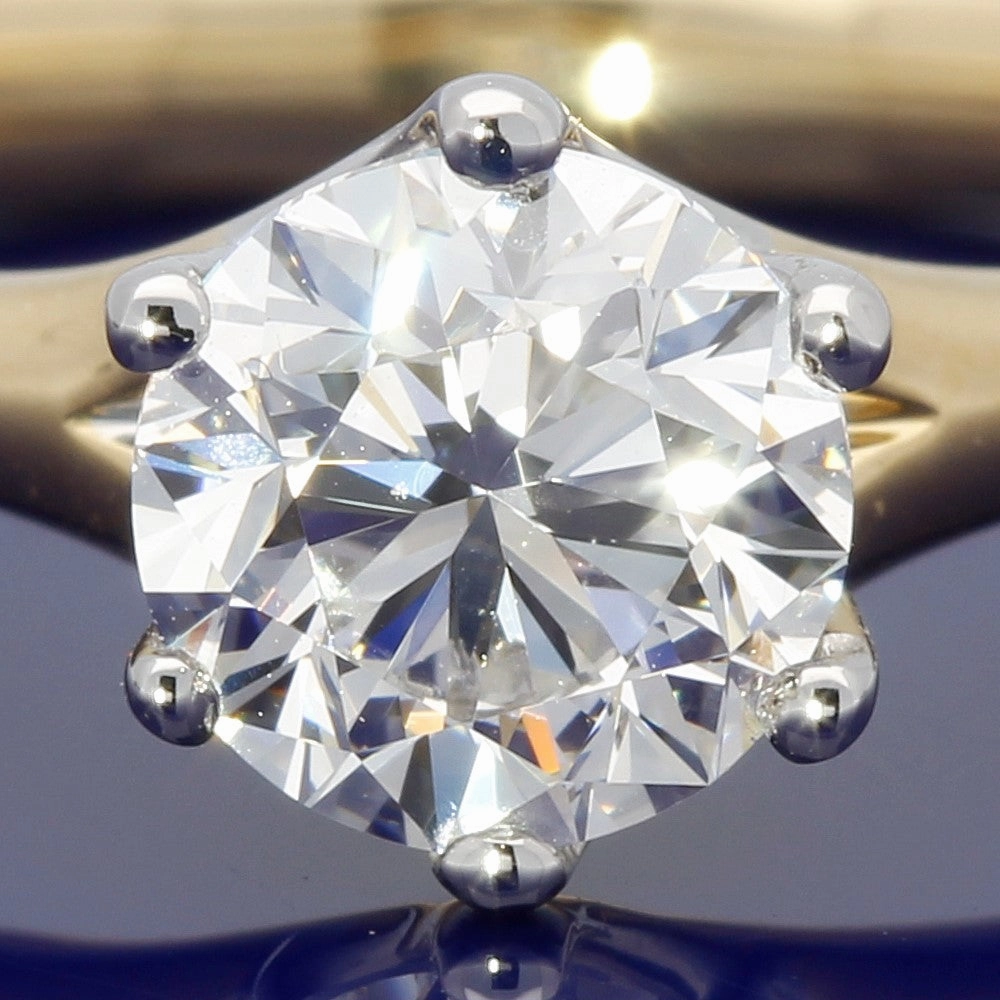 18ct Yellow Gold Certificated 1.01ct Diamond Solitaire Ring