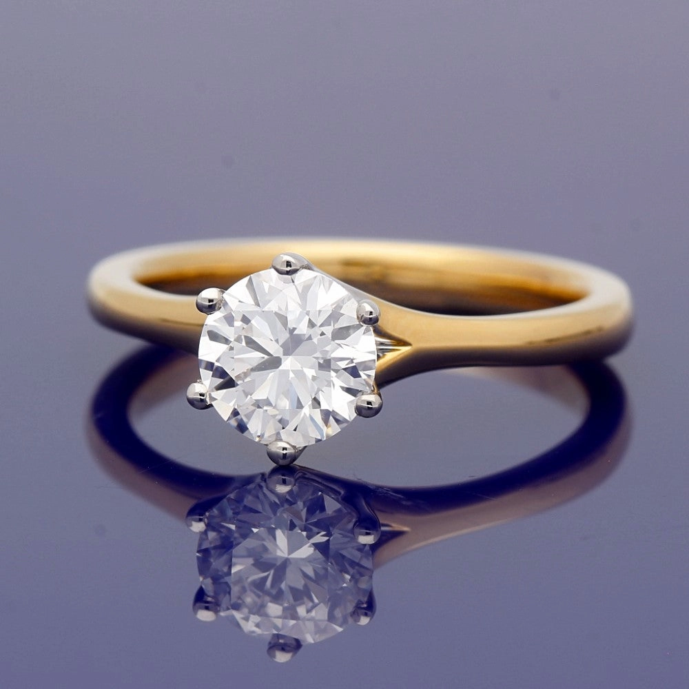 18ct Yellow Gold Certificated 1.01ct Diamond Solitaire Ring