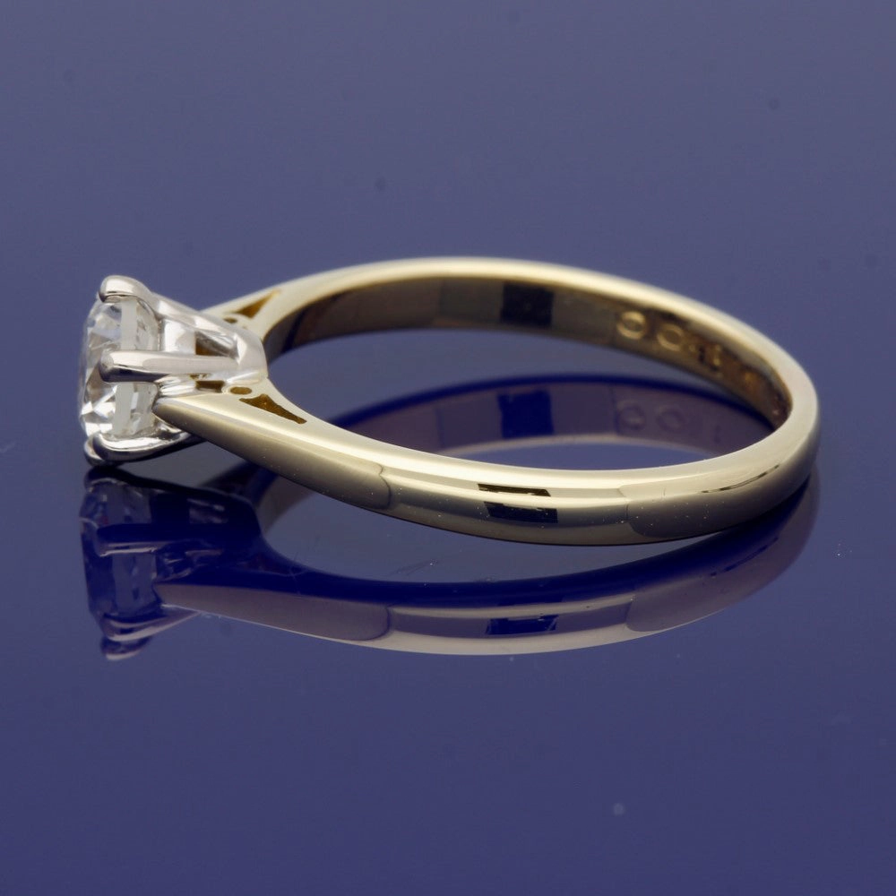 18ct Yellow Gold Diamond Solitaire Ring