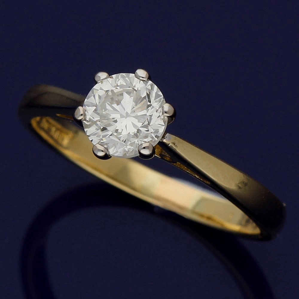 18ct Yellow Gold Diamond Solitaire Ring