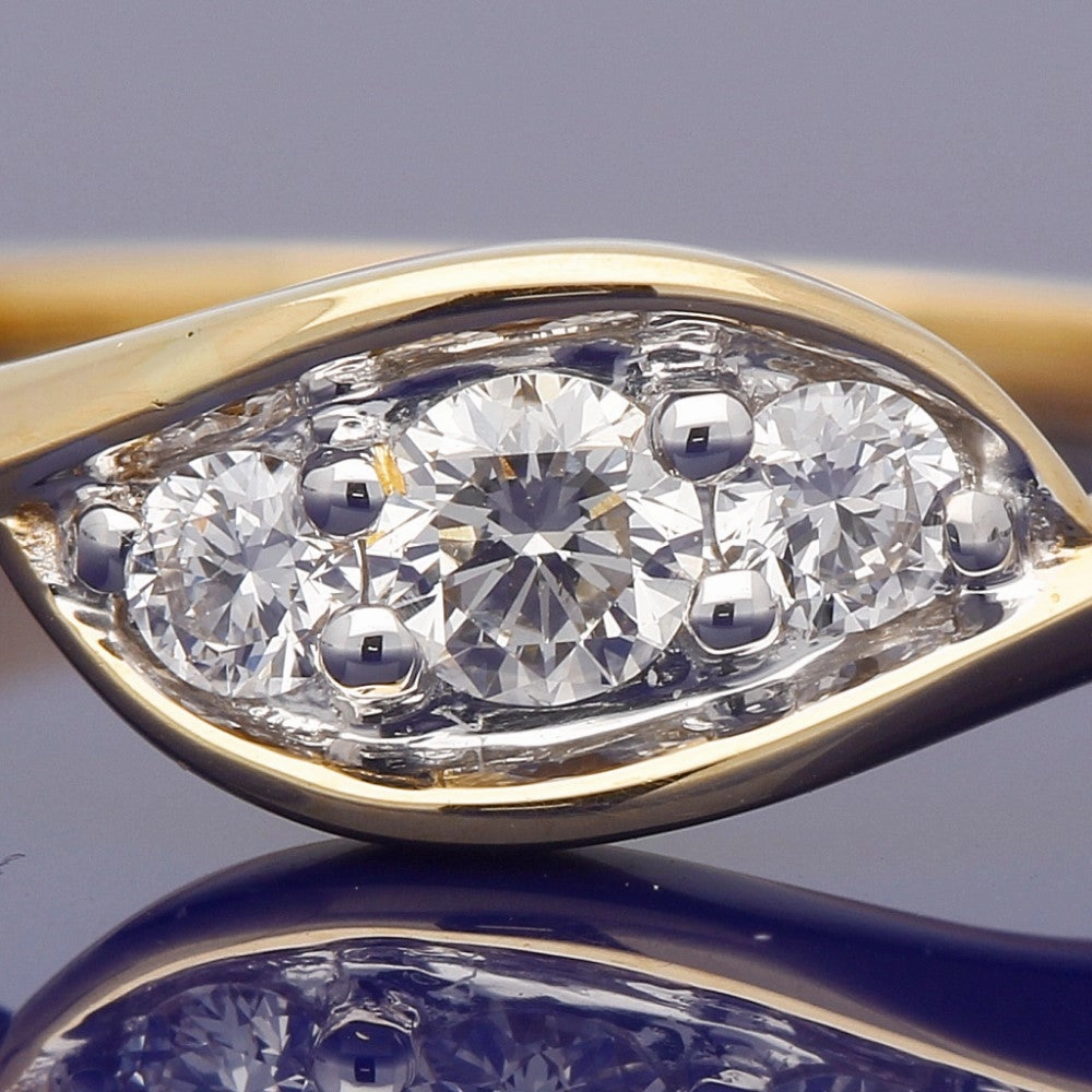 18ct Yellow Gold Diamond Trilogy Twist Ring