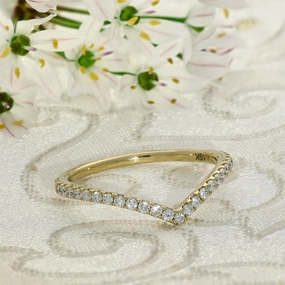 18ct Yellow Gold Diamond Wishbone Half Eternity Ring