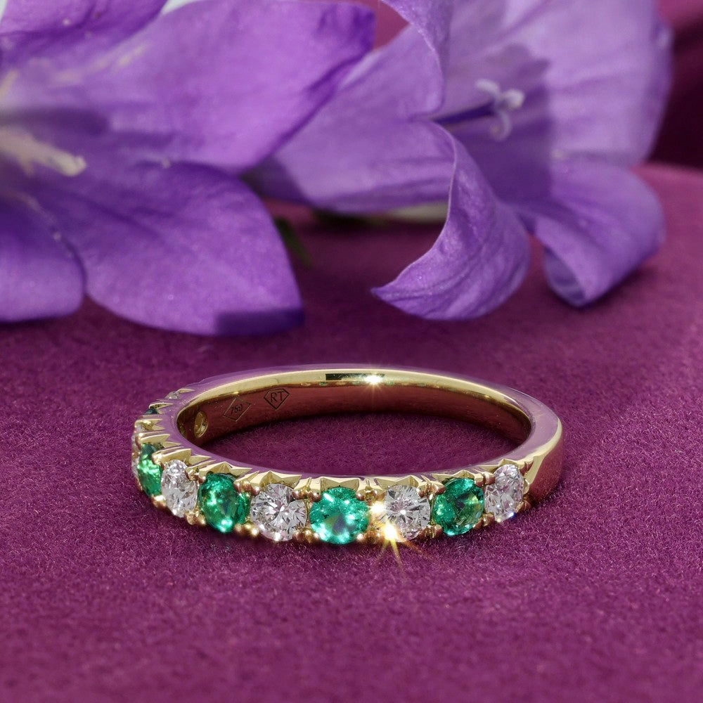 18ct Yellow Gold Emerald & Diamond 3mm Half Eternity Ring