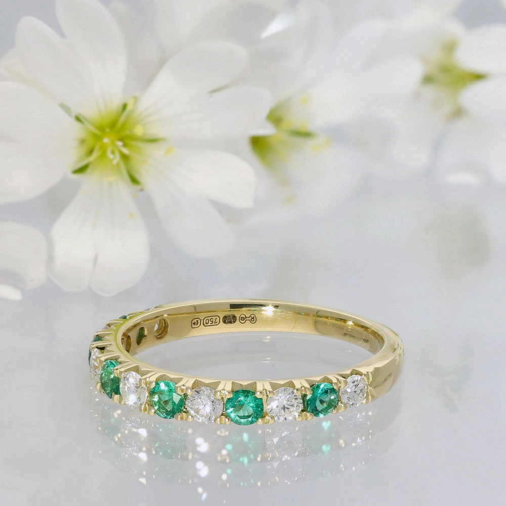 18ct Yellow Gold Emerald & Diamond Slim 2.6mm Half Eternity Ring