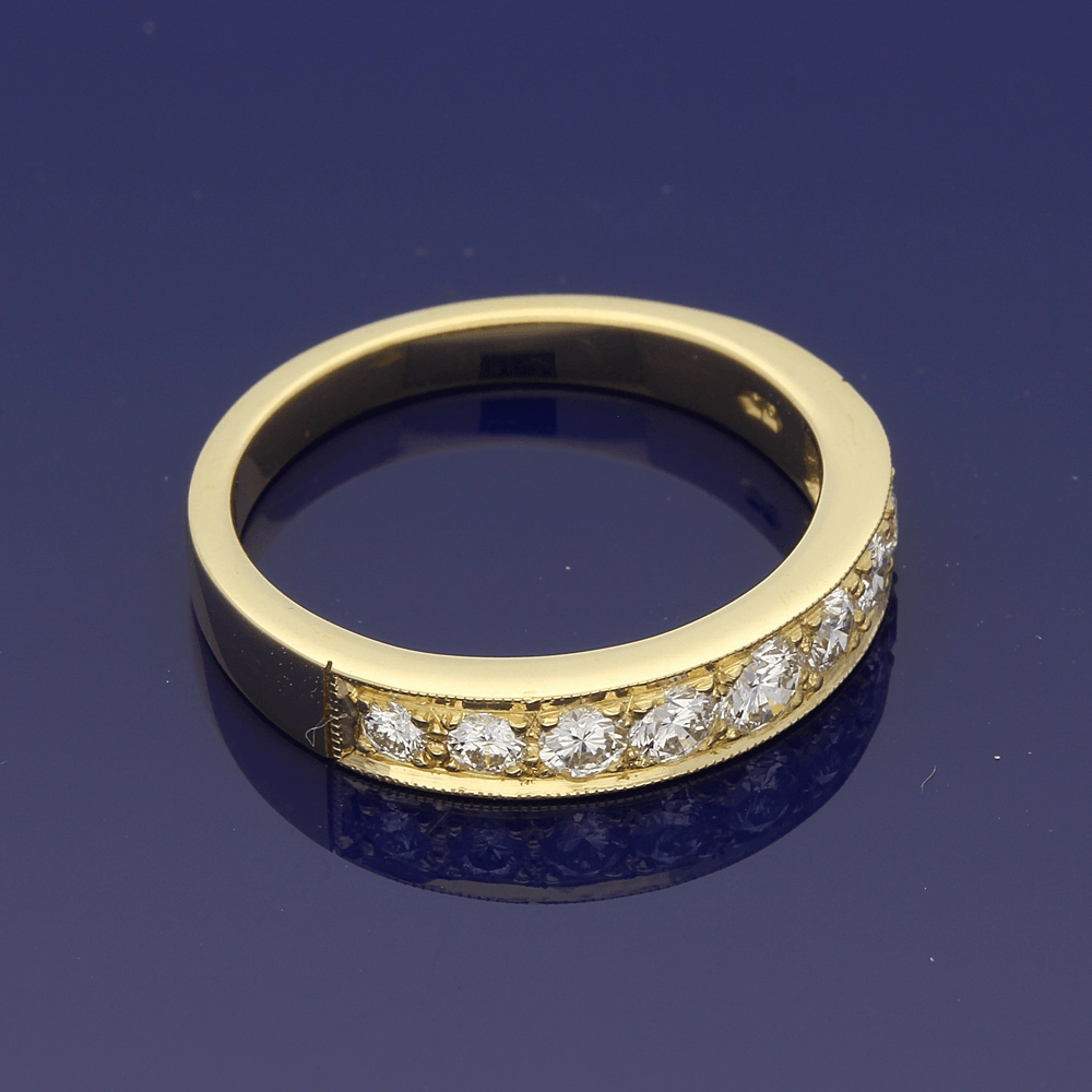 18ct Yellow Gold Graduated Diamond Half Eternity Ring