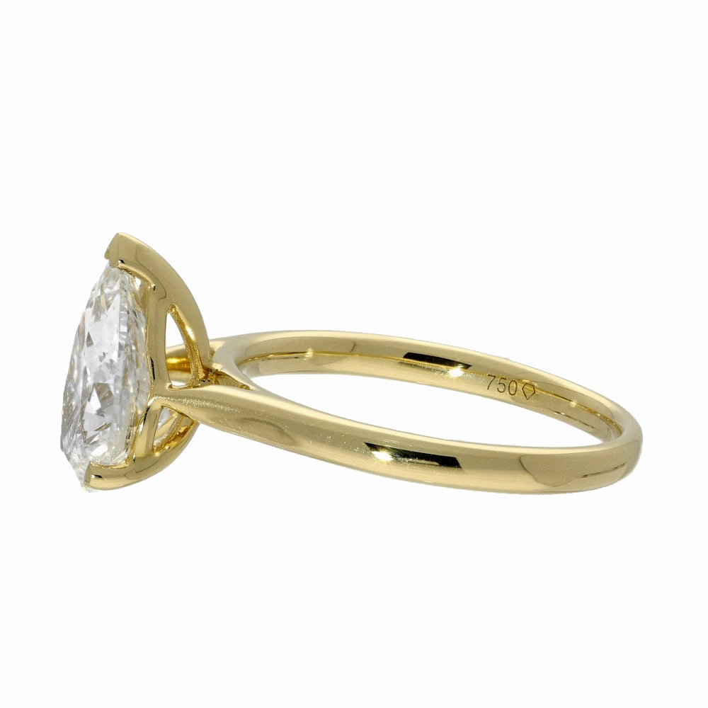 18ct Yellow Gold Laboratory-Grown 2.03ct Pear Shape Diamond Solitaire Ring