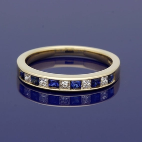 18ct Yellow Gold Sapphire & Princess Cut Diamond Half Eternity Ring