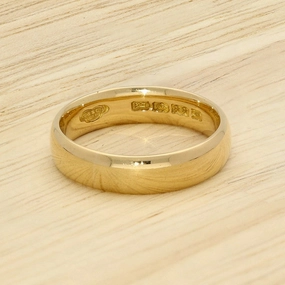 1918 Vintage 22ct Yellow Gold Plain Band Wedding Ring 4.5mm Size L 1/2