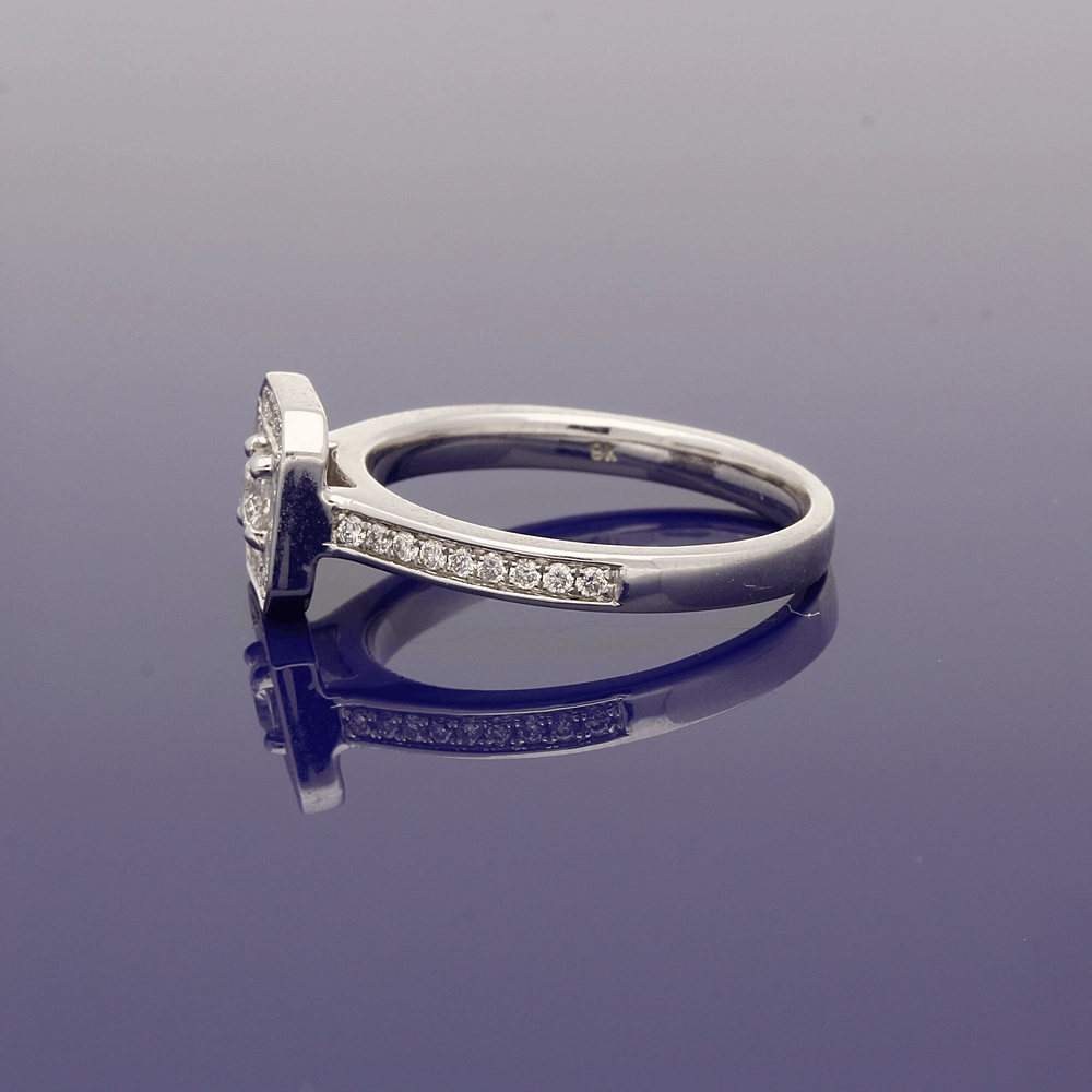 9ct White Gold Diamond Halo Cluster Ring with Diamond Set Shoulders