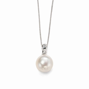 9ct White Gold Freshwater Pearl and Diamond Pendant GP884W