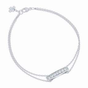 Bracelet en or blanc serti de diamants.