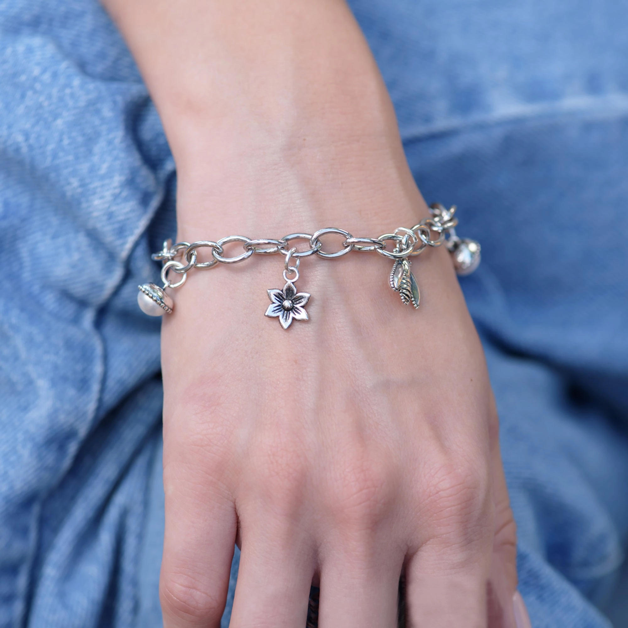 Danny Newfeld Sterling Silver Bee Charm Bracelet