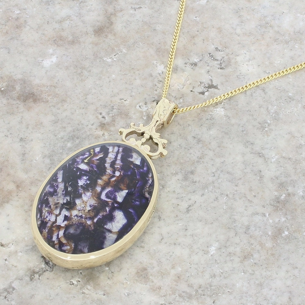 Derbyshire Blue John and Jade 9ct Yellow Gold Oval Pendant Necklace