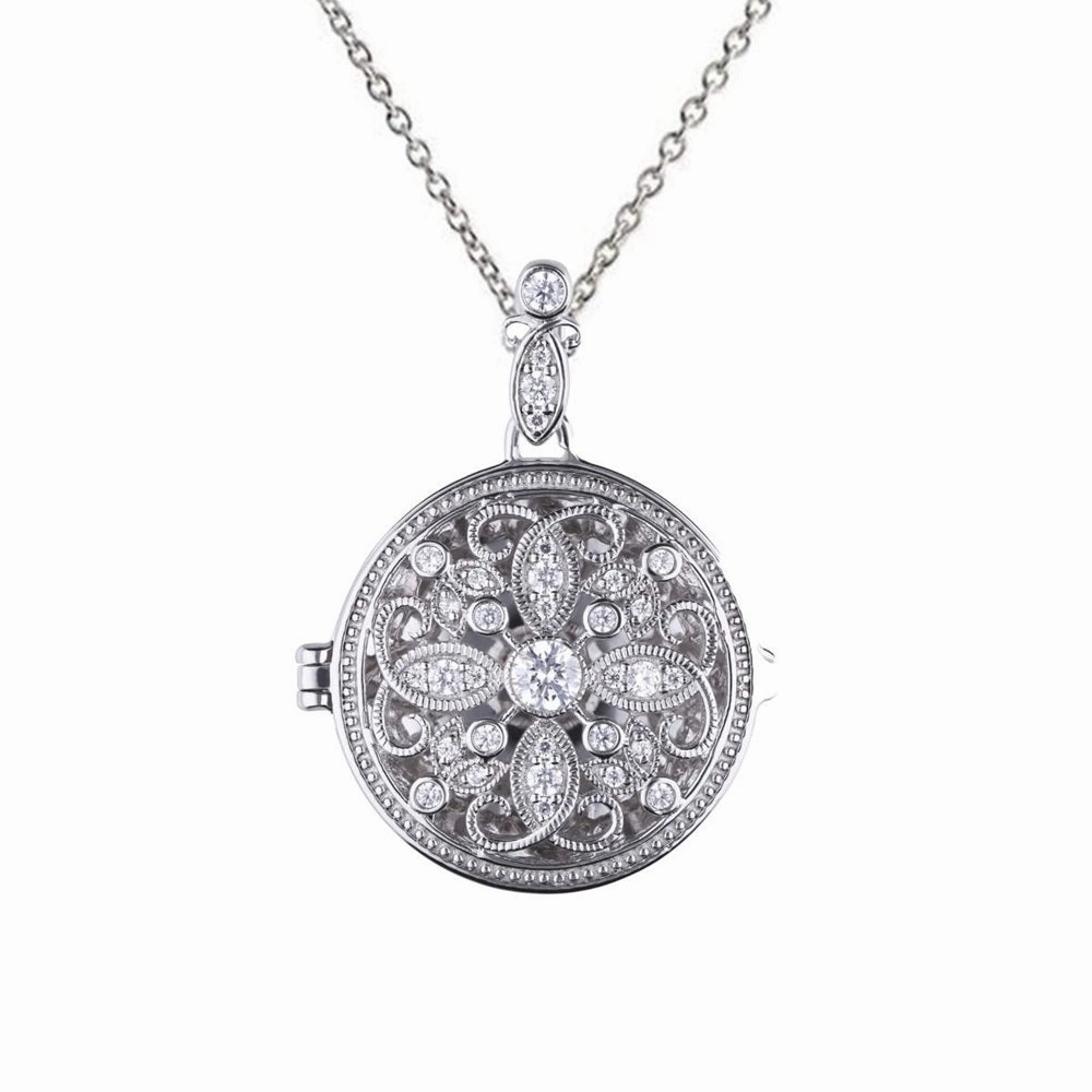 Diamonfire Sterling Silver Cubic Zirconia Round Medallion Filigree Locket and Chain P4613