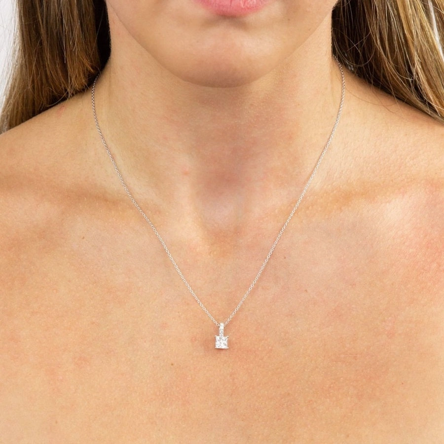 Diamonfire Sterling Silver Princess Cut Zirconia Pendant and Chain P4915