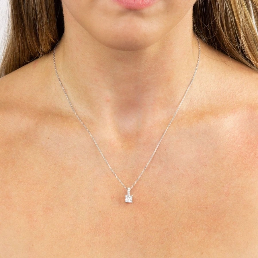 Diamonfire Sterling Silver Princess Cut Zirconia Pendant and Chain P4915