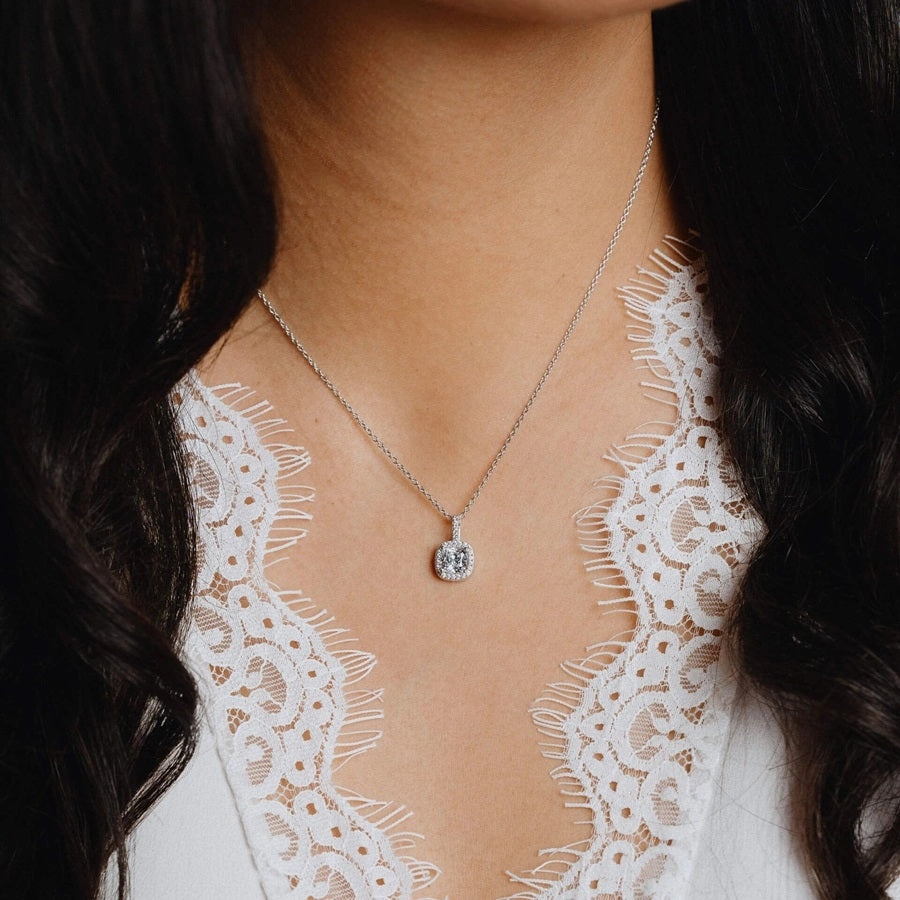 Diamonfire Sterling Silver Zirconia Square Shaped Pendant and Chain P4617