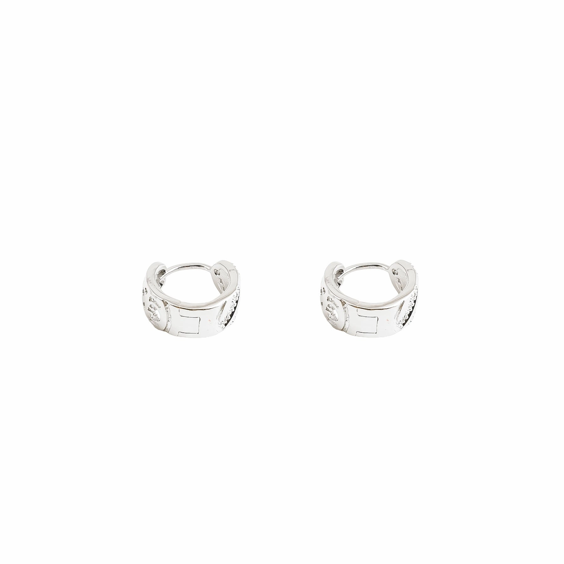 Earrings- J0616916
