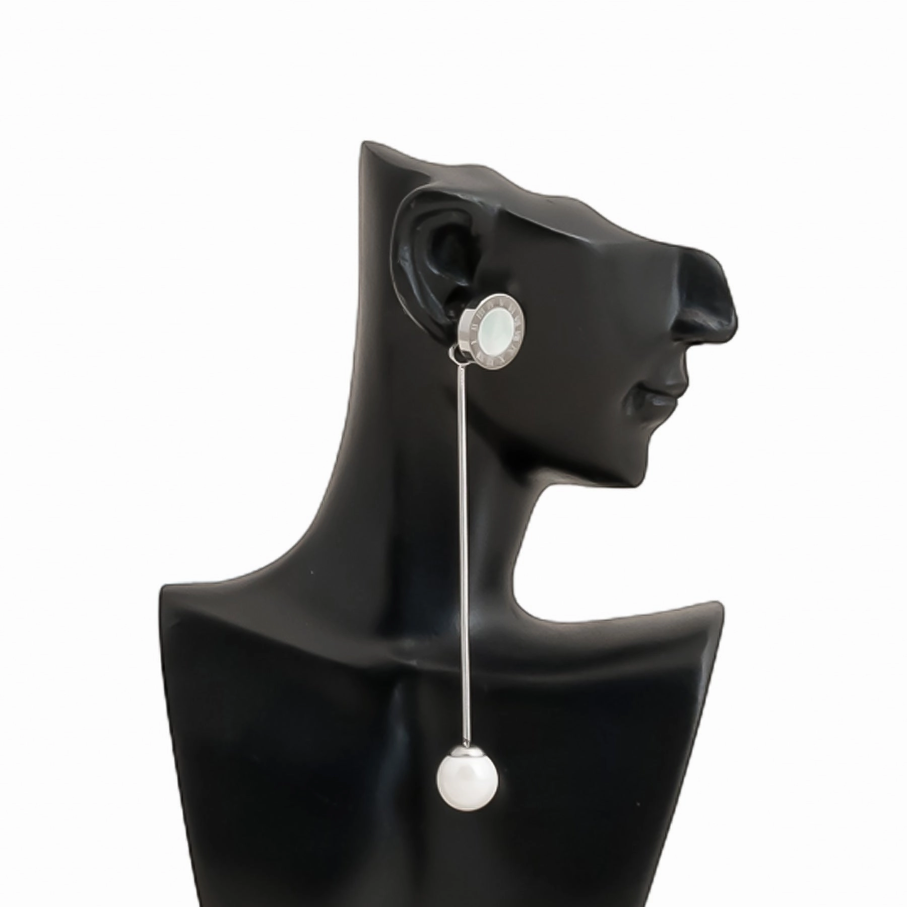 Earrings- T0400116