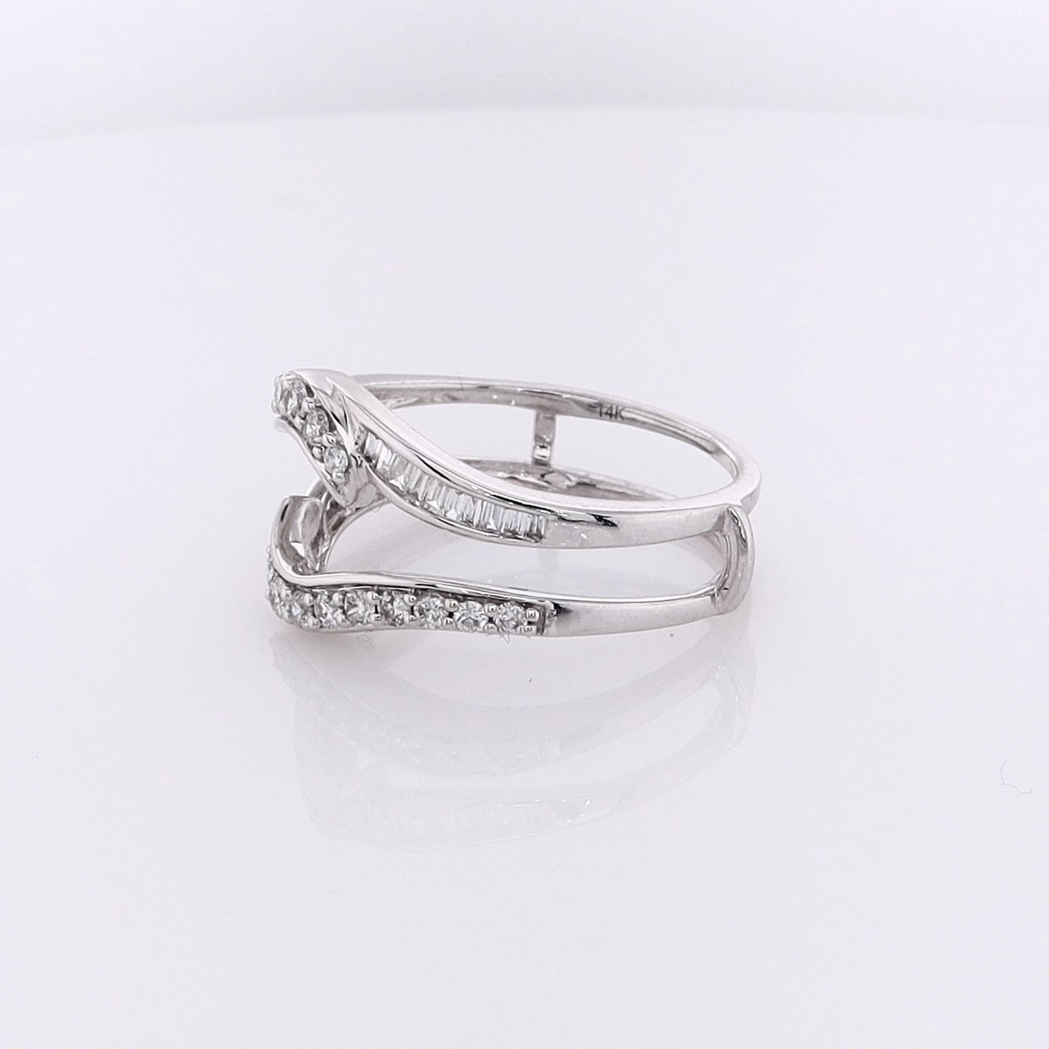 Estate 14 Karat White Gold Diamond Ring Insert