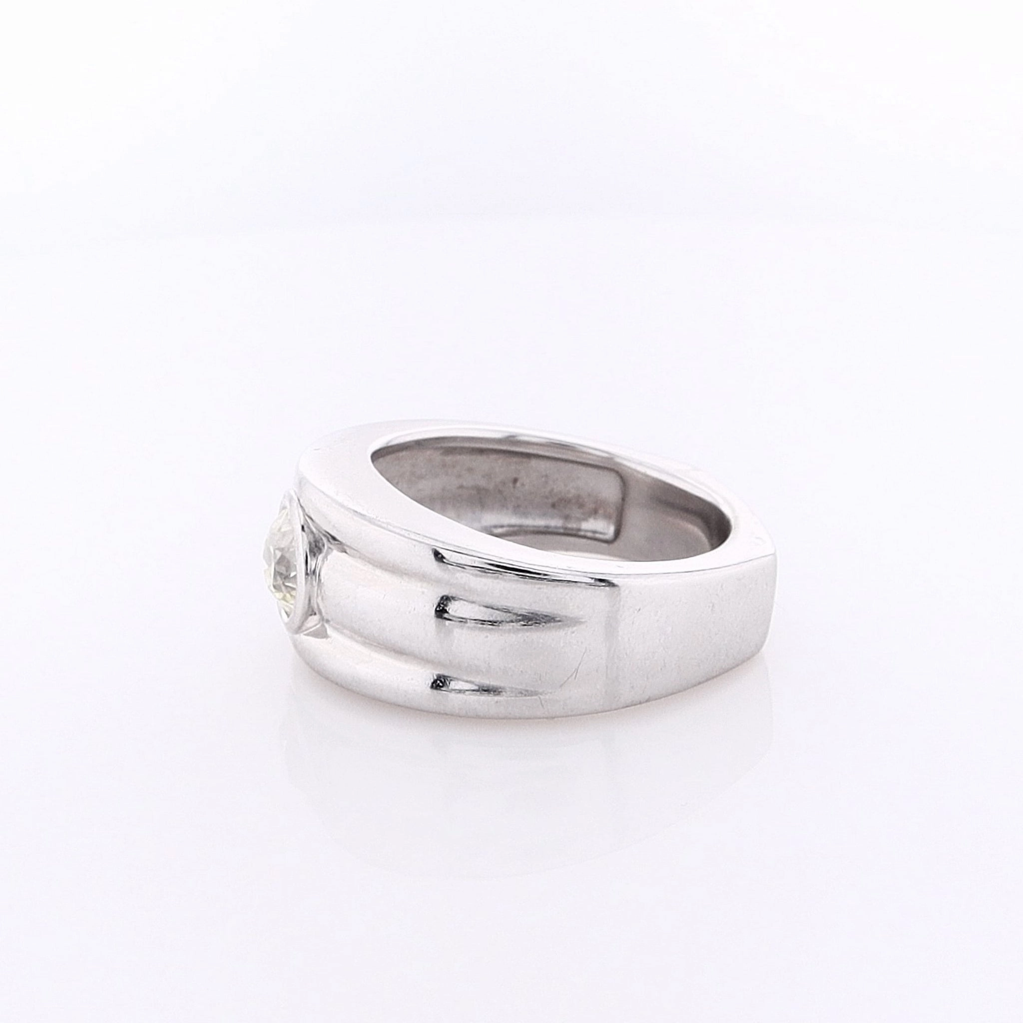 Estate 14 Karat White Gold Gentleman's Diamond Ring