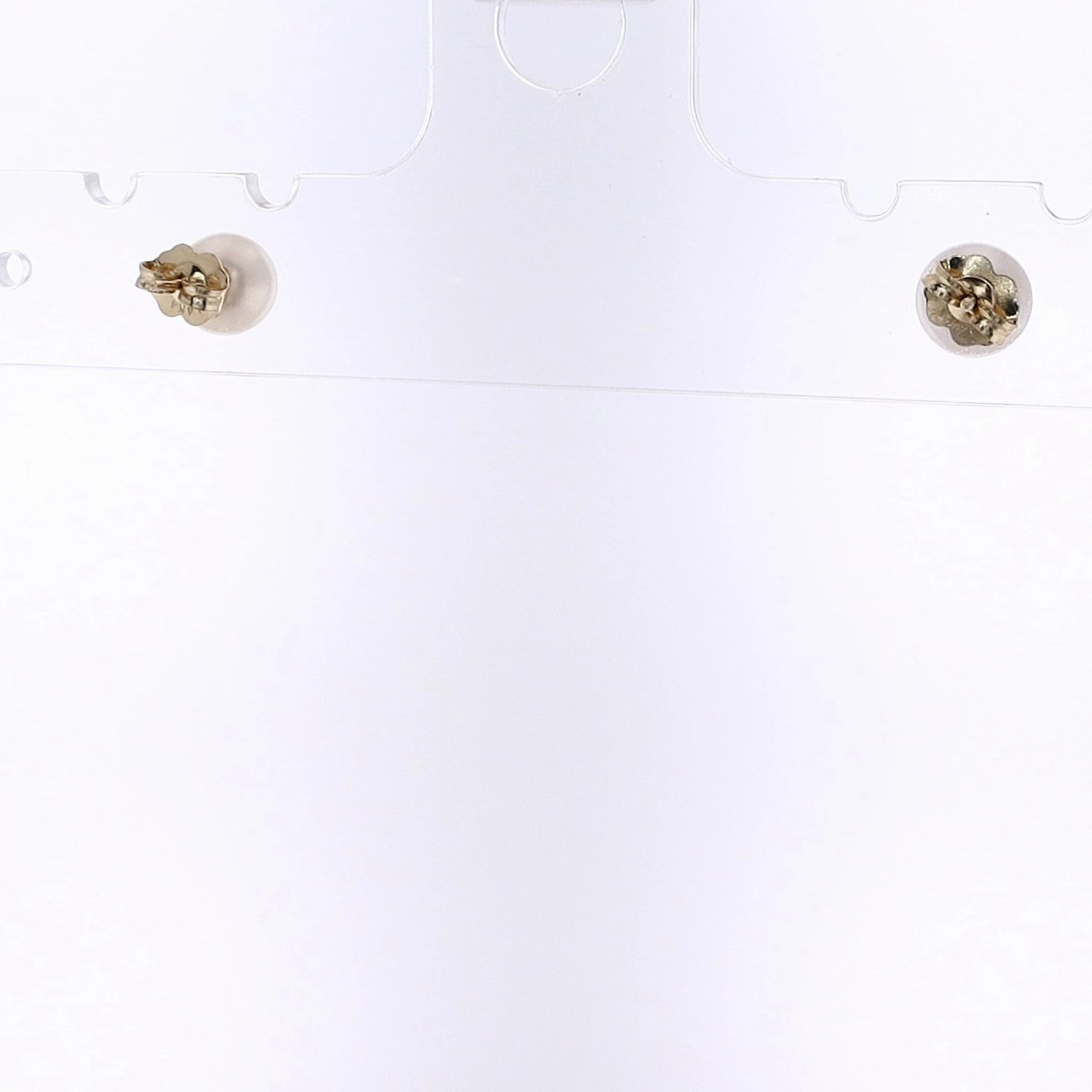 Estate 14 Karat Yellow Gold Pearl Stud Earrings