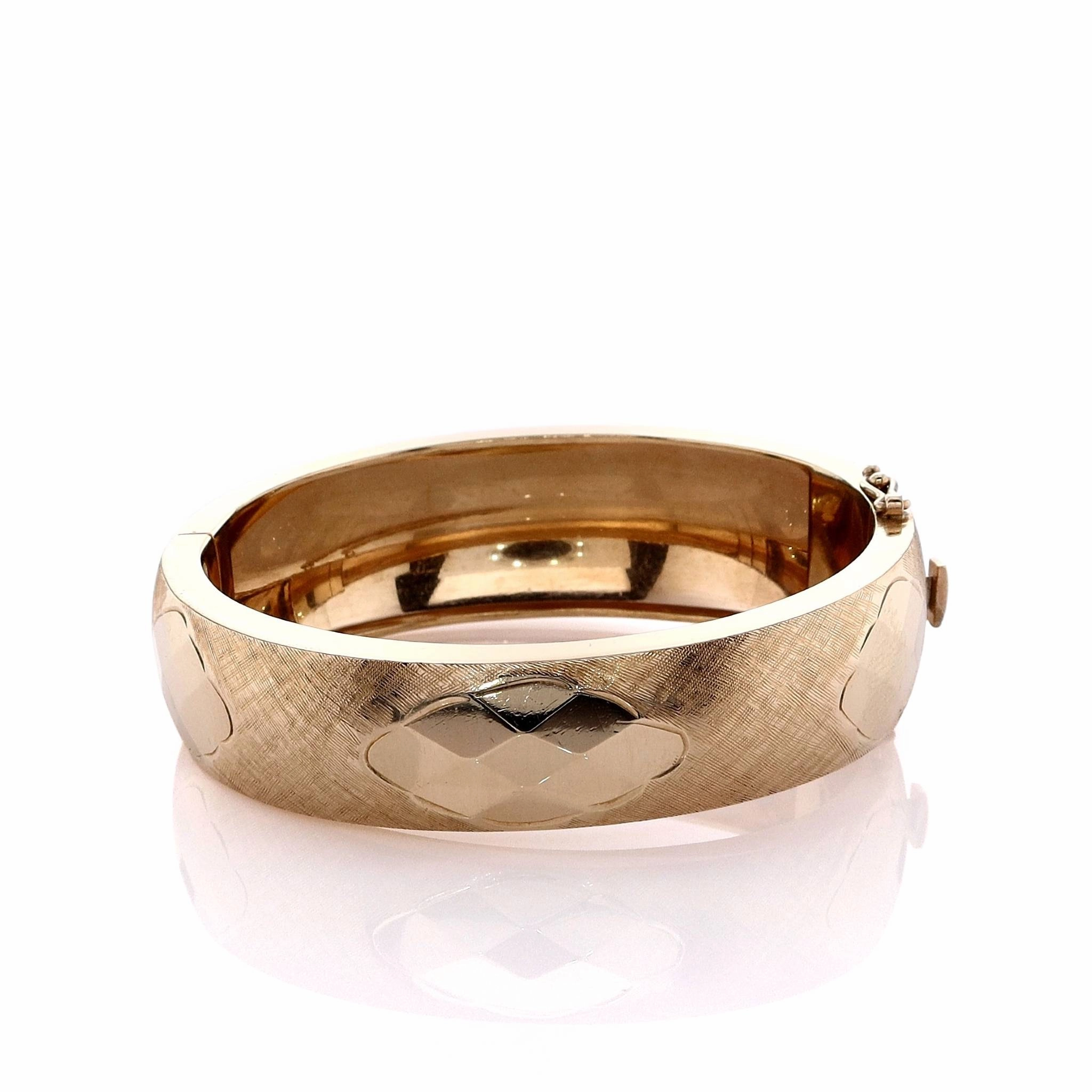Estate 14k Yellow Gold Brushed and Polished Centers Tapered Bangle Bracelet