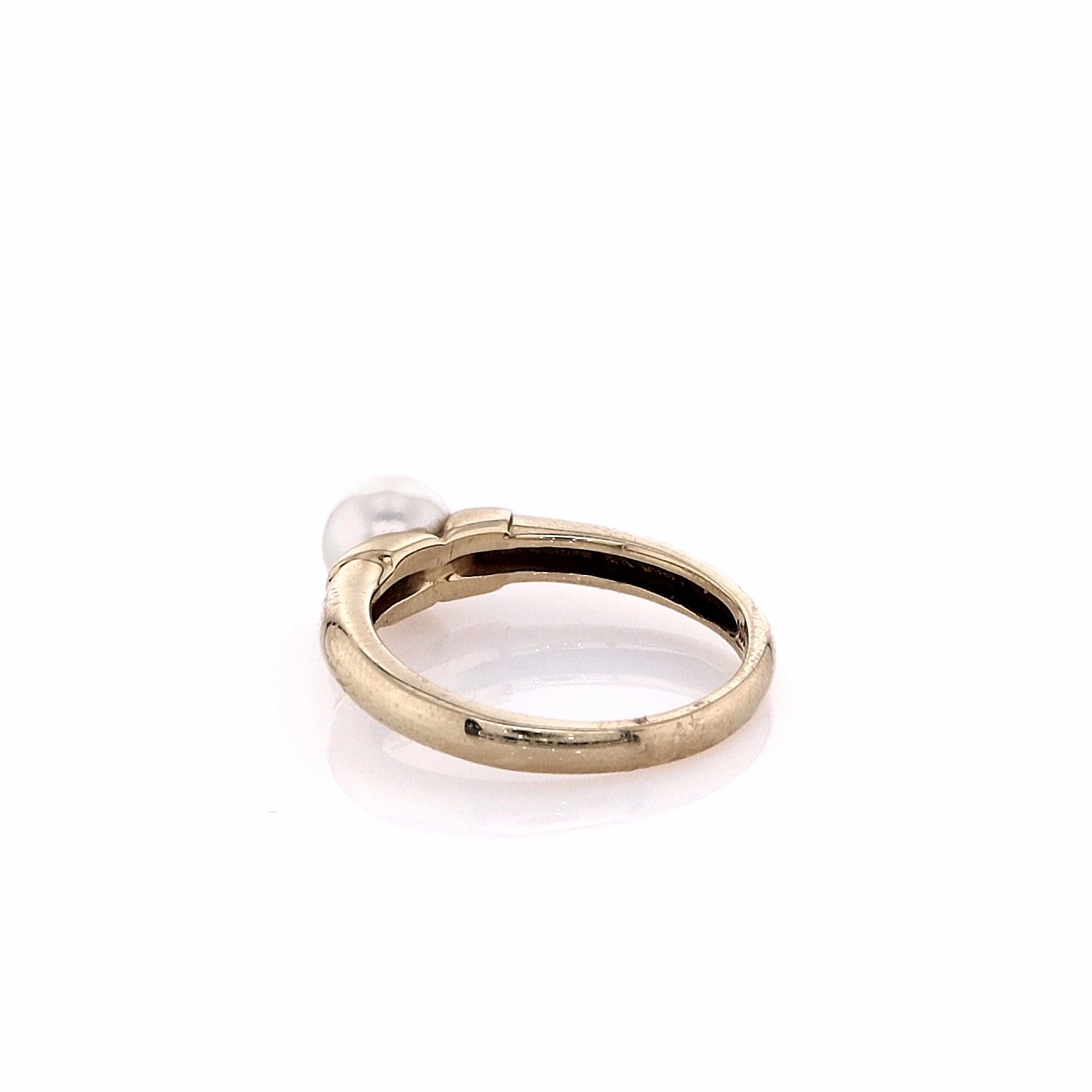 Estate 14k Yellow Gold Cultured Pearl Polished Shank Ring