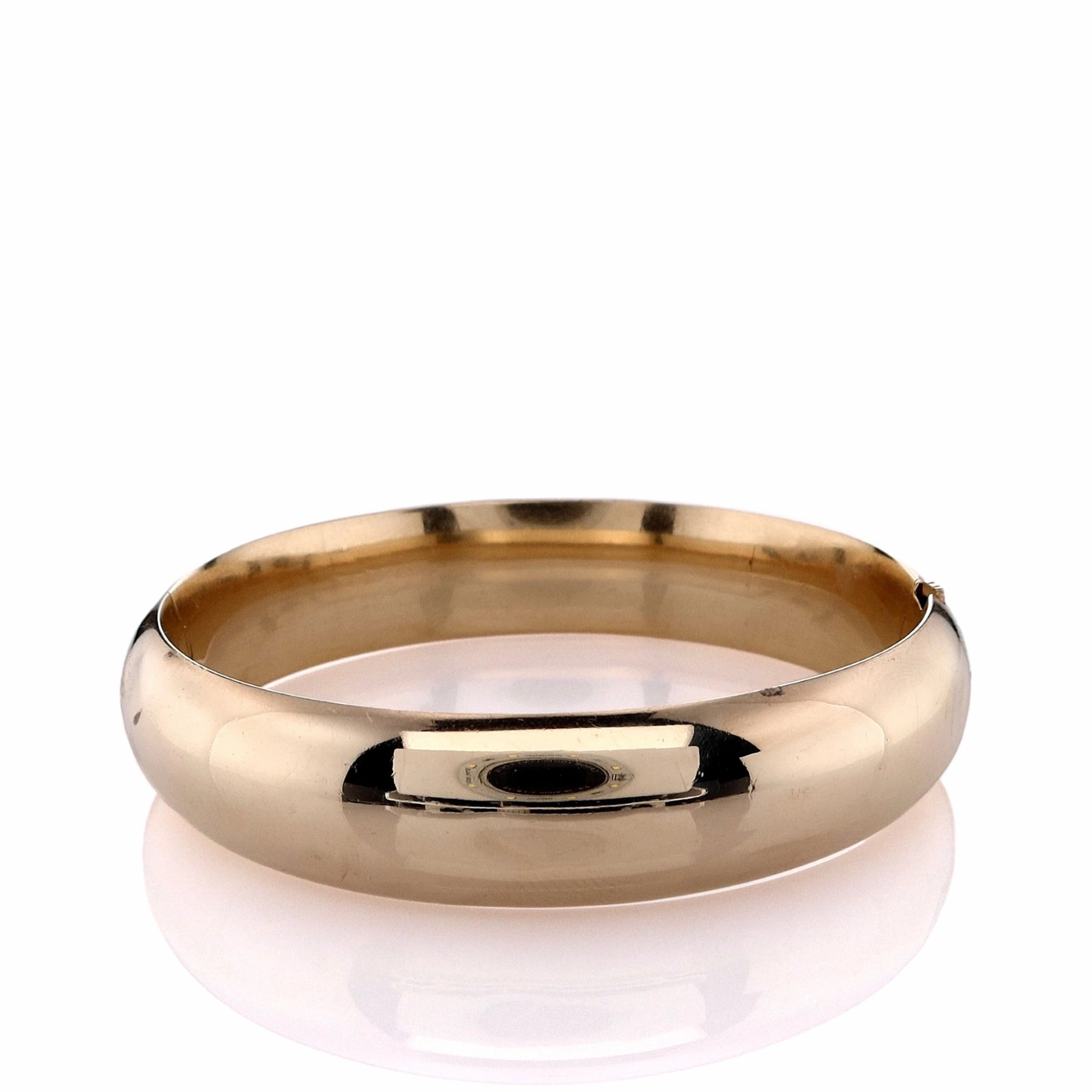 Estate 14k Yellow Gold Polished Center Engraved Hinged Bangle Bracelet
