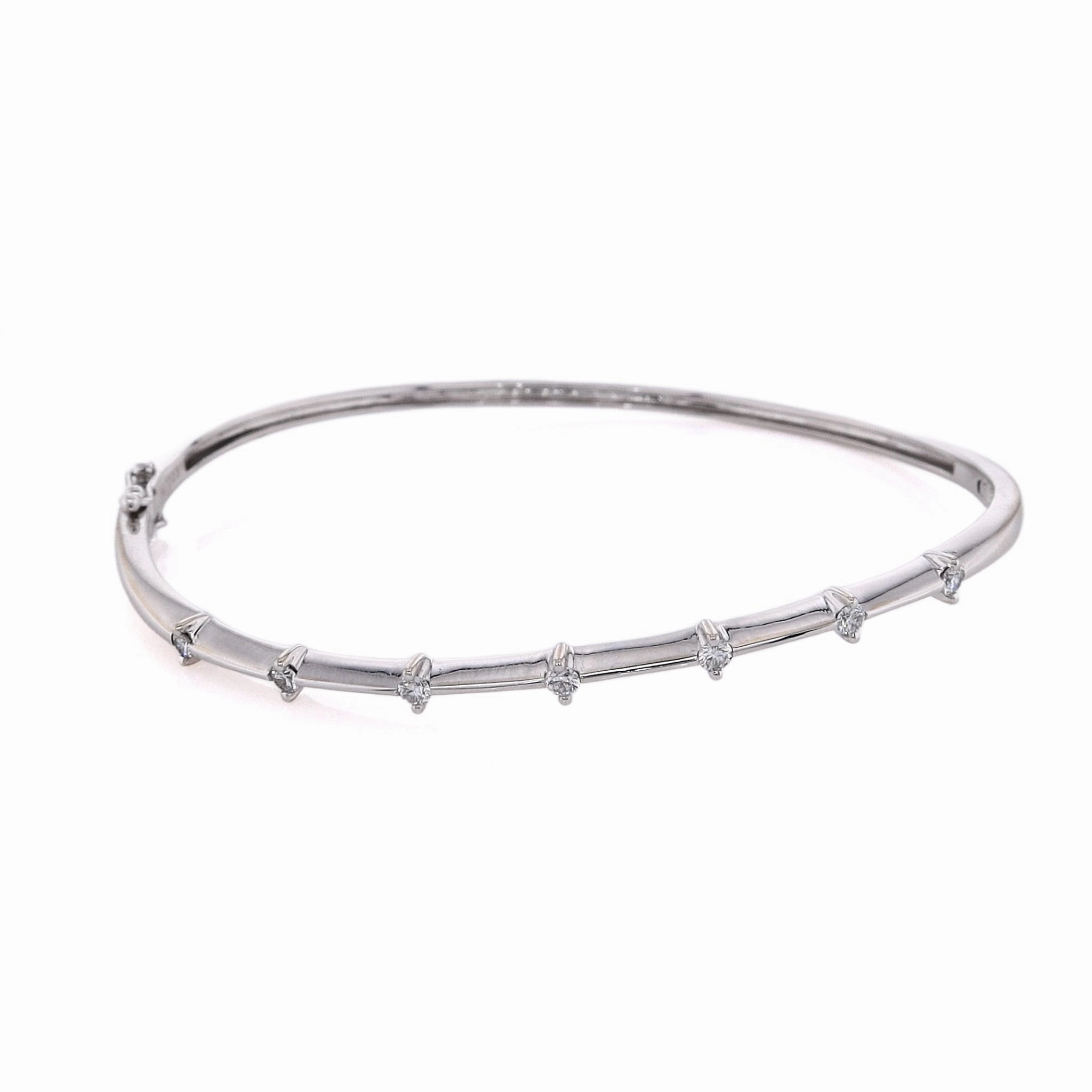 Estate 18 Karat White Gold Hinged Diamond Bangle Bracelet