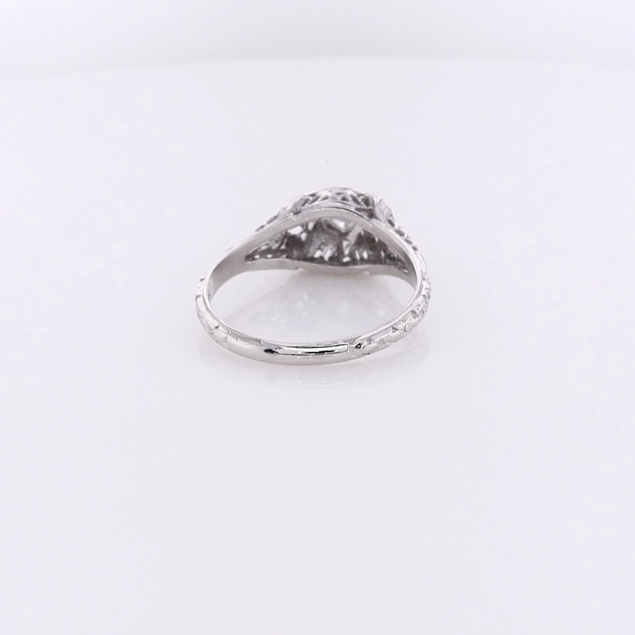 Estate 18 Karat White Gold Illusion Head Diamond Ring