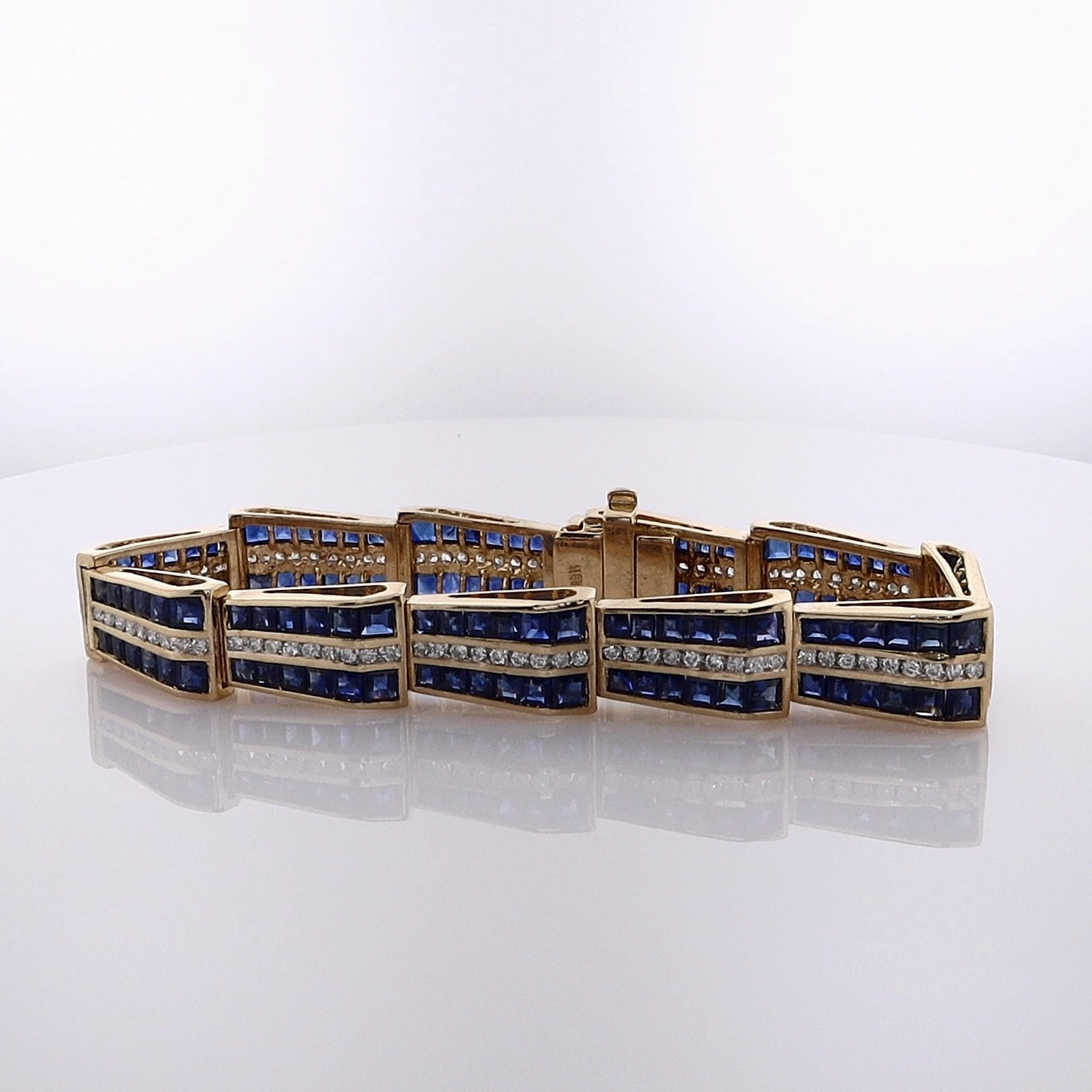 Estate 18 Karat Yellow Gold Tapered Link Sapphire and Diamond Bracelet