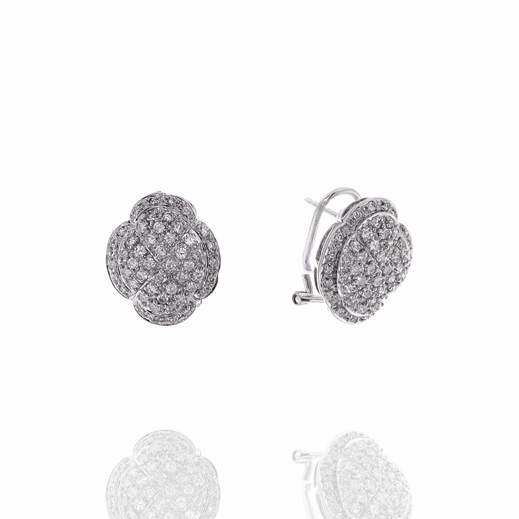 Estate 18k White Gold and Diamonds Clover Design Pierced/Clip-On Earrings