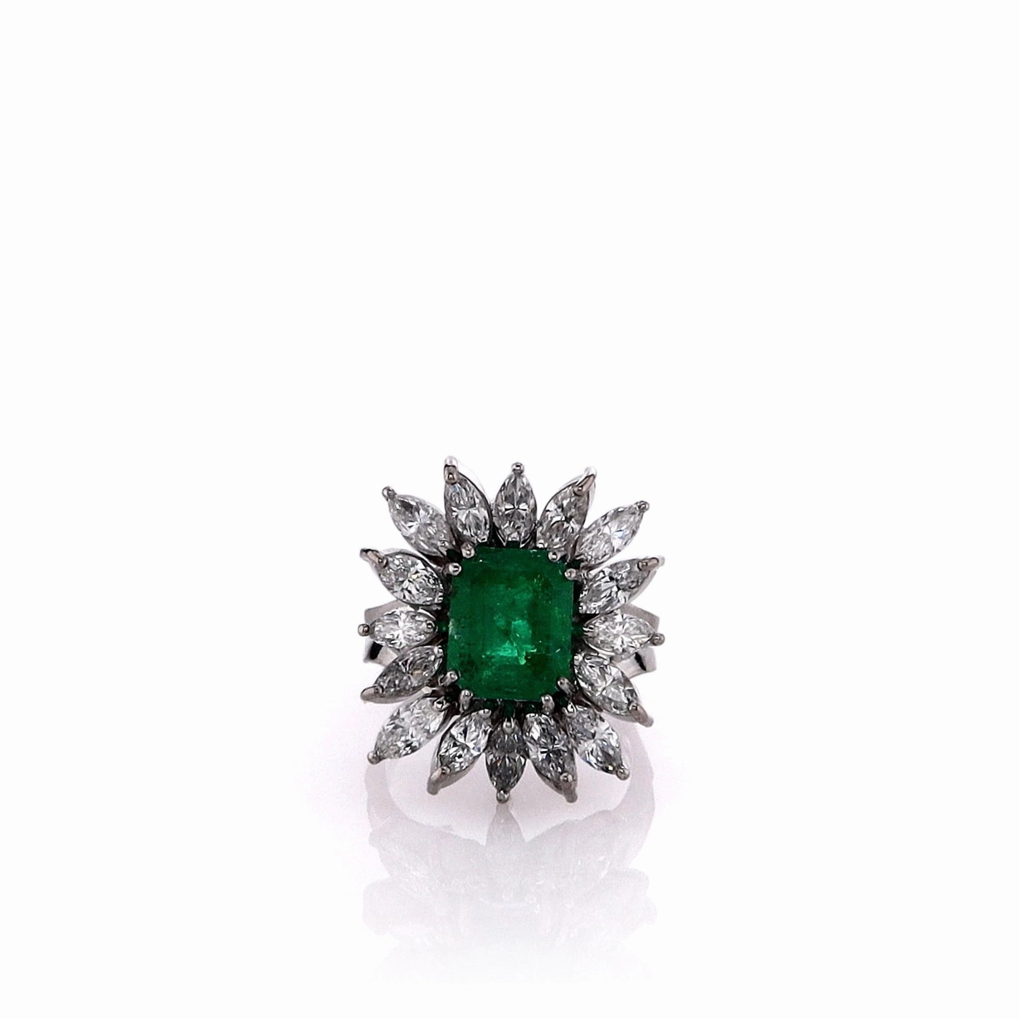 Estate 18k White Gold Star Burst Design Emerald and Diamond Split Shank Ring