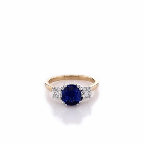 Estate 18k Yellow Gold 3 Stone Sapphire and Diamond Ring