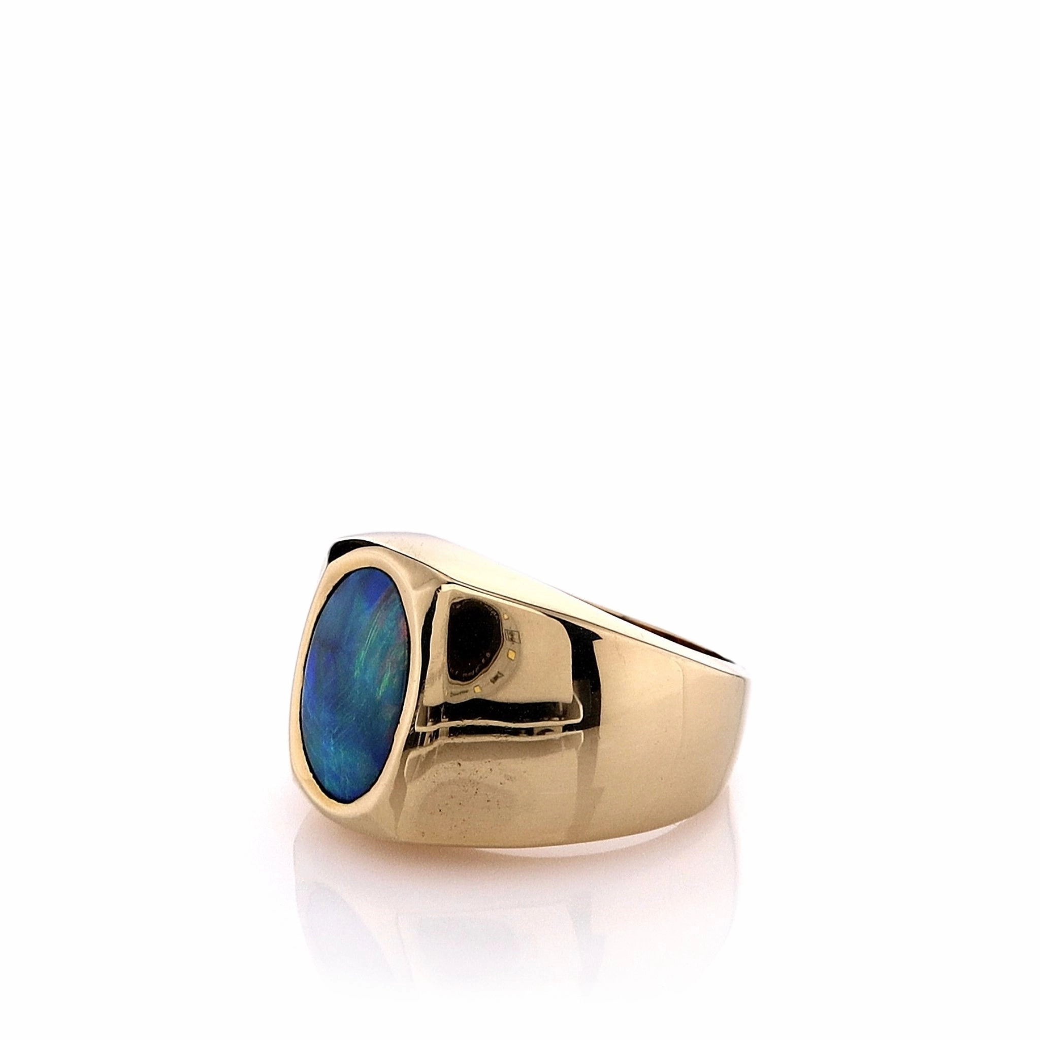 Estate 18k Yellow Gold Gents Bezel Set Opal Tapered Shank Ring