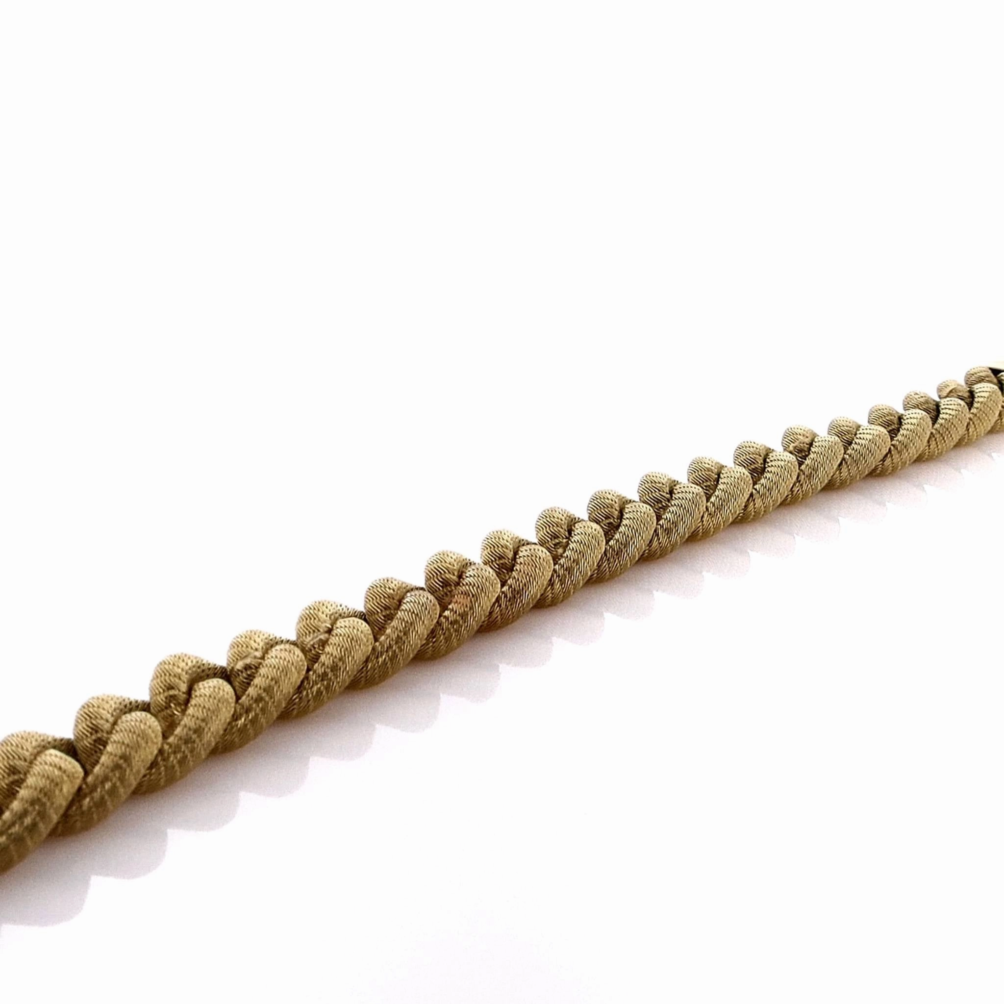 Estate 18k Yellow Gold Textured Brushed Curb Link Bracelet