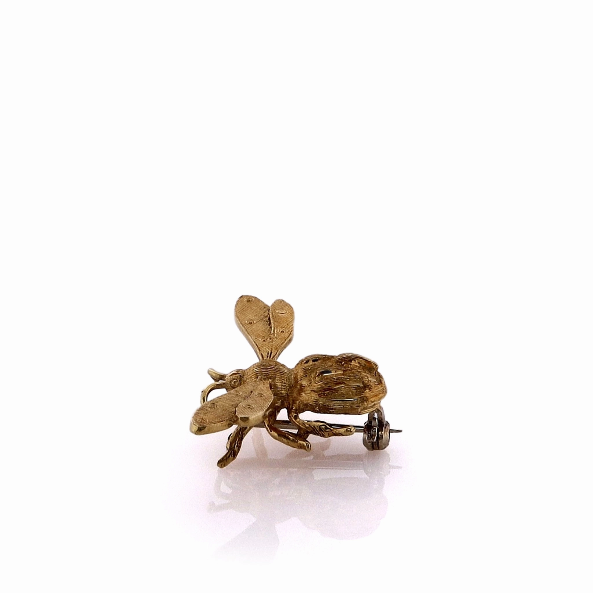 Estate Garavelli 18k Yellow Gold Florentine Textured Bee Design Pin