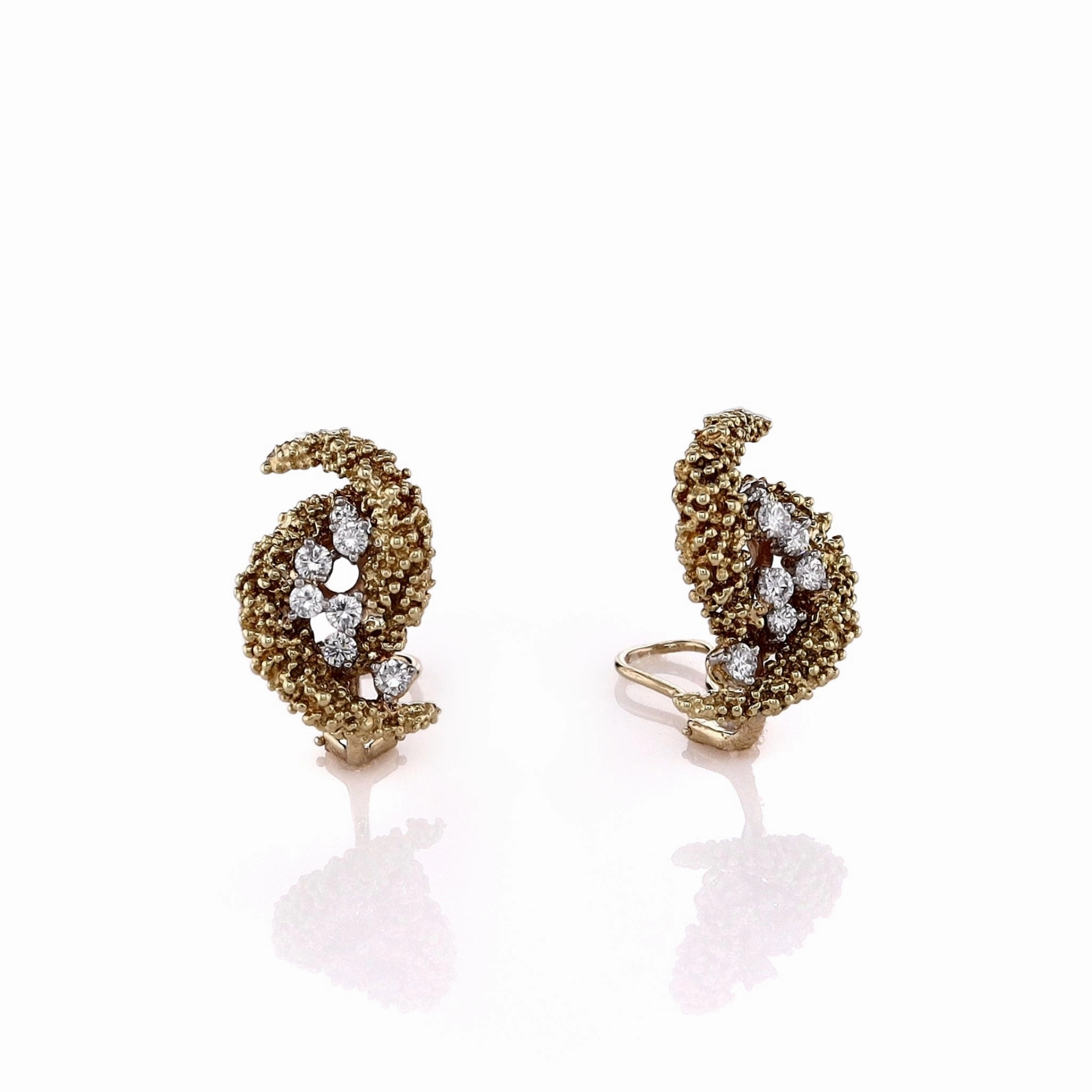 Estate Two-Tone Textured Reef Design Diamond Clip-On Stud Earrings